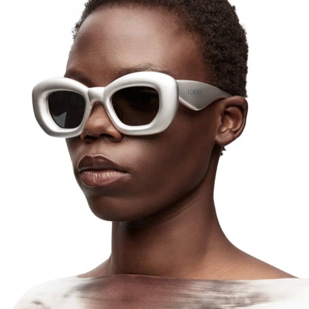 Loewe Women Sunglasses LW40117I 20C Silver Grey Smoke Mirror Cat Eye BRAND NEW